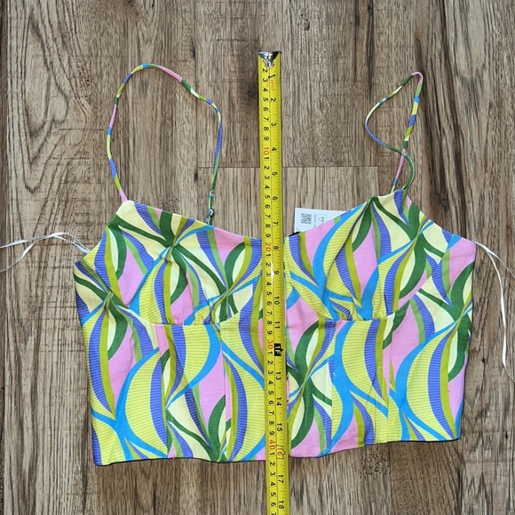 NEW! Zara Wavy Print Crop Top with spaghetti straps - Picture 9 of 11